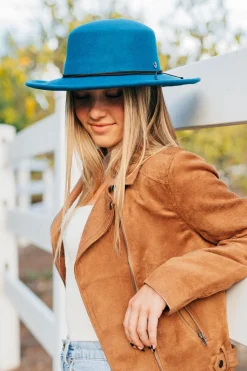 Nolita><noscript><img width=